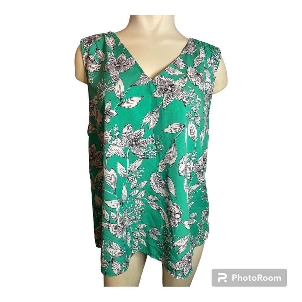 A New Day Women’s Sleeveless Green Floral Blouse Size XL